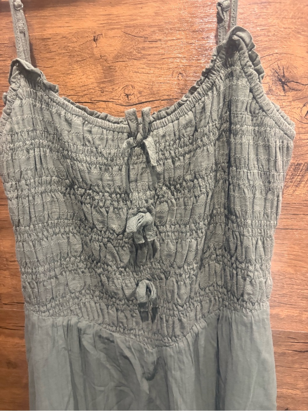 American Eagle Bella Bow Midi Dress - Picture 3 of 9